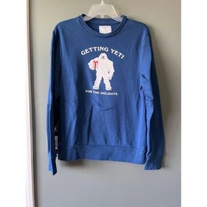 Old Navy Holiday Crewneck